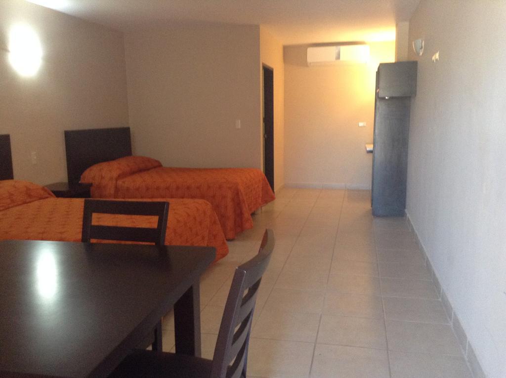 Los Jitos Hotel & Suites San Carlos Nuevo Guaymas Cameră foto